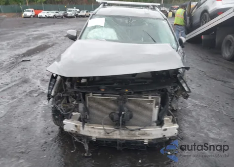 2018 Nissan Pathfinder Sv z USA, uszkodzony, nr VIN 5N1DR2MM9JC603251